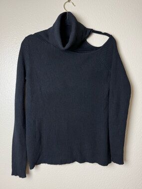 Roi 100% cashmere sweater